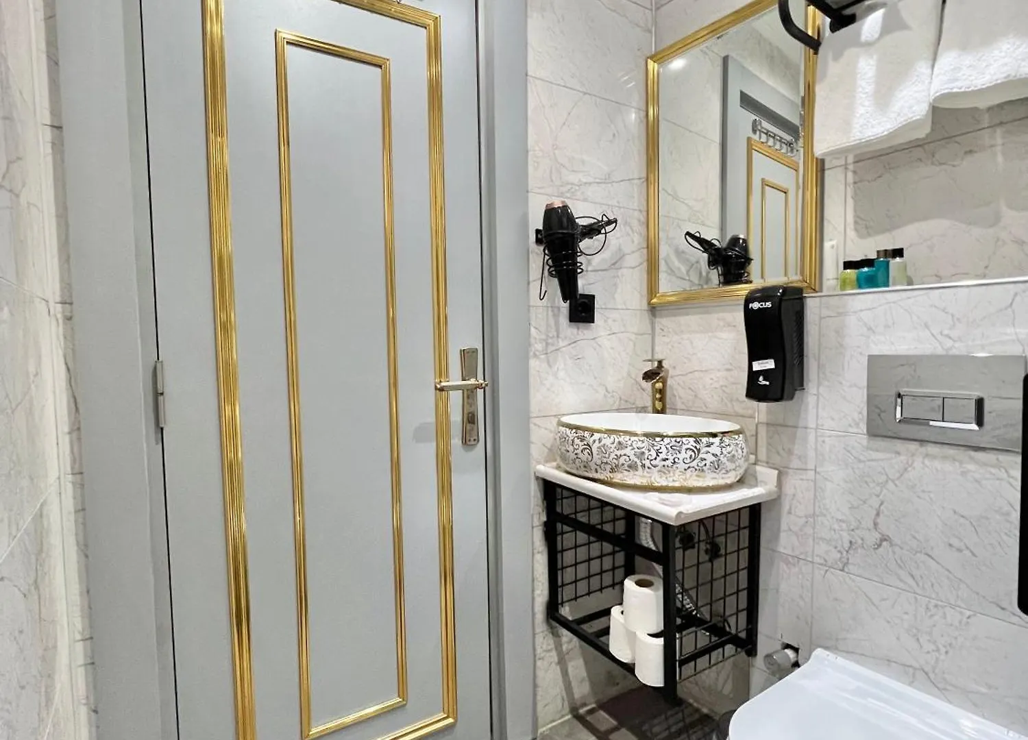 Taksim Larissa Residence Istanbul Turkey